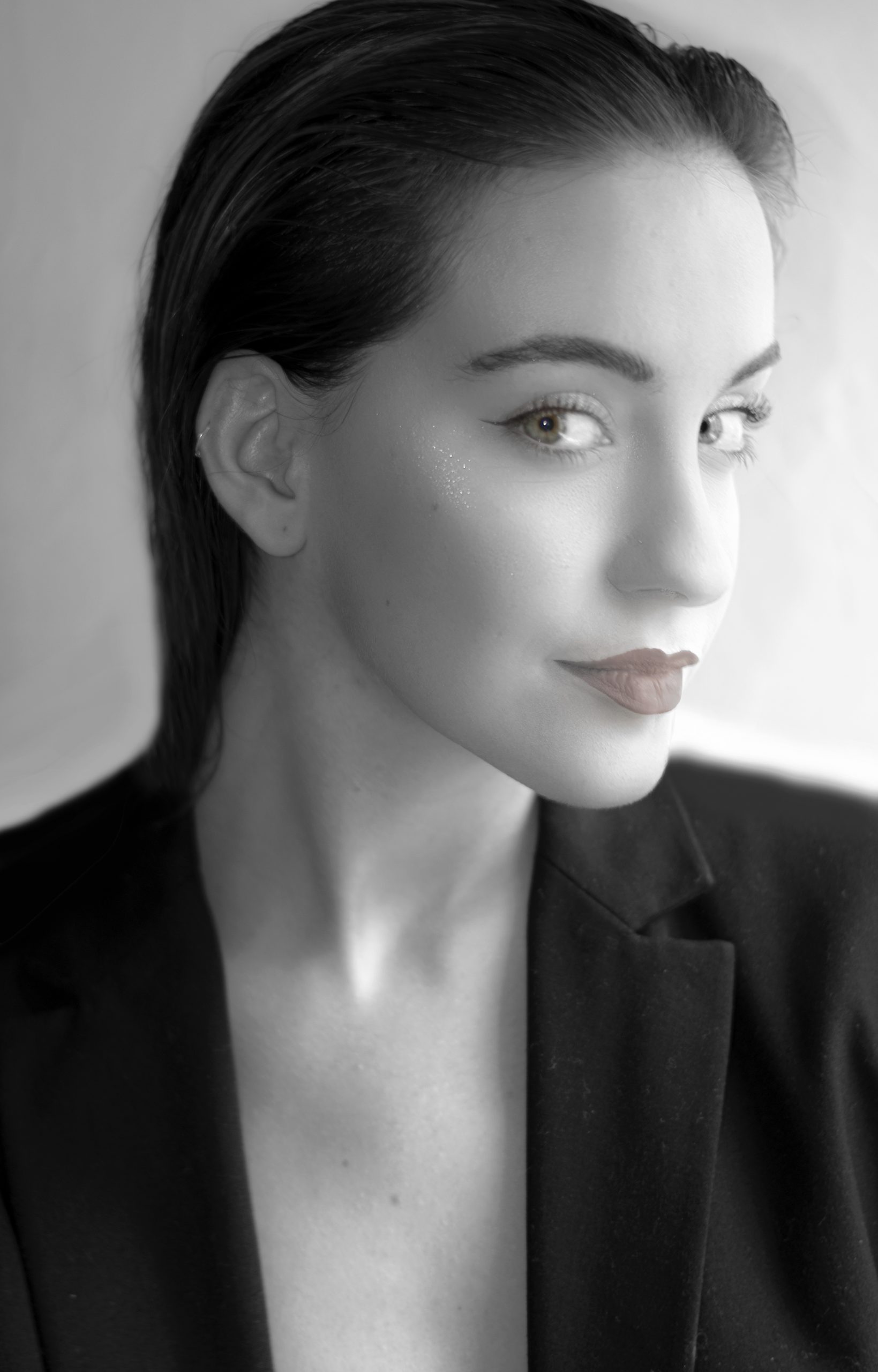 DSC0541 C BLANCO Y NEGRO COLOR SUAVE EN OJOS Y LABIOS